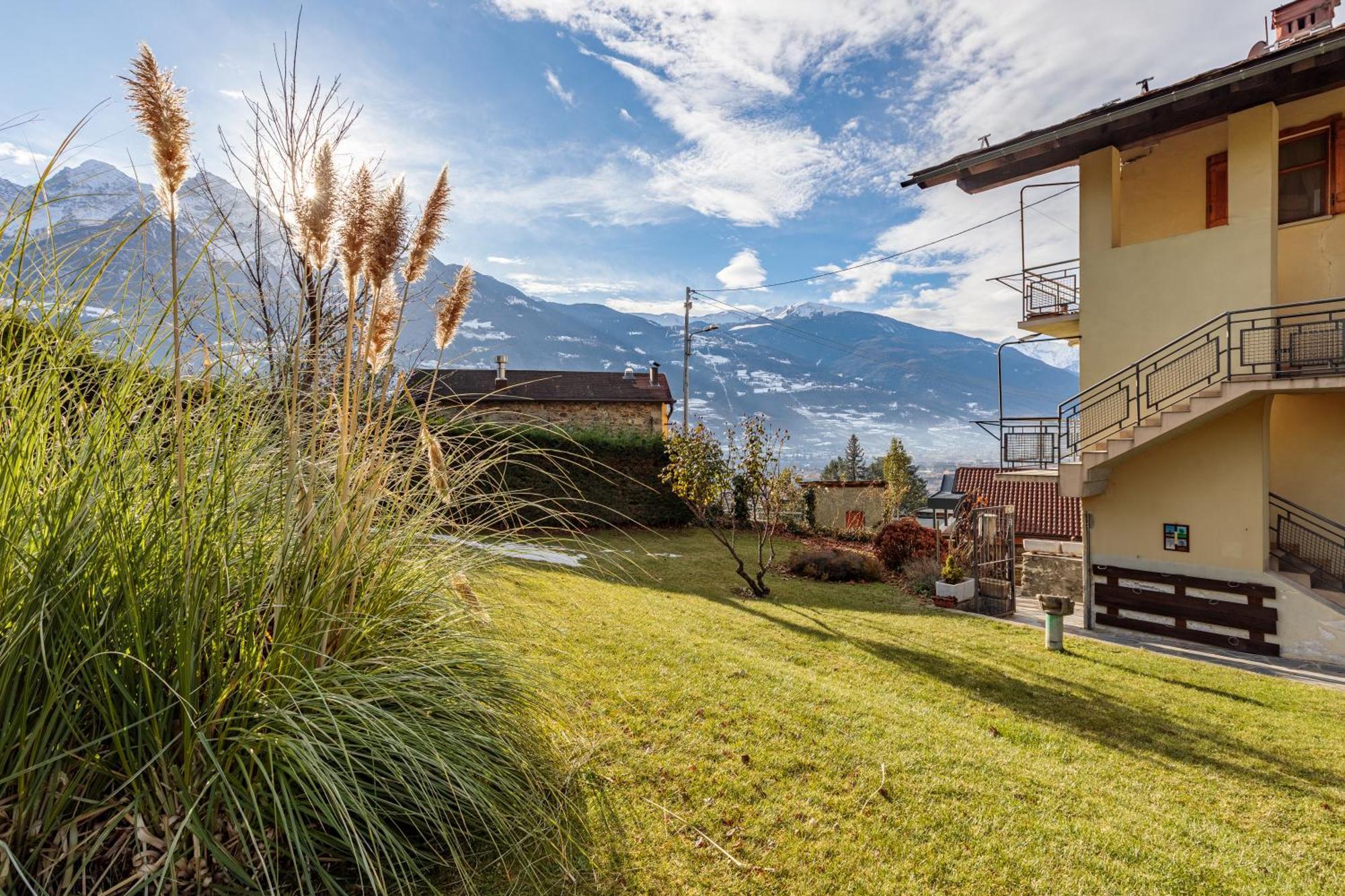 Lo Mitcho De Pouisse Apartman Aosta Kültér fotó