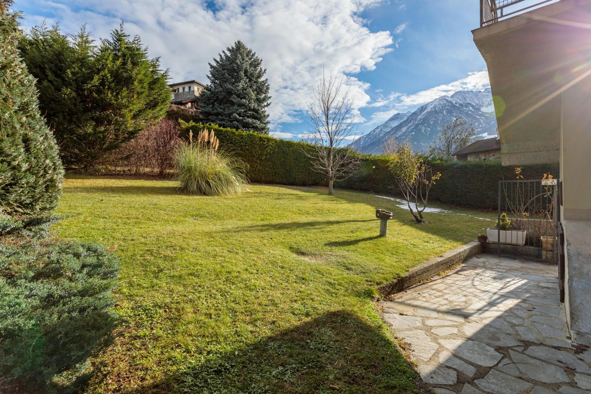 Lo Mitcho De Pouisse Apartman Aosta Kültér fotó